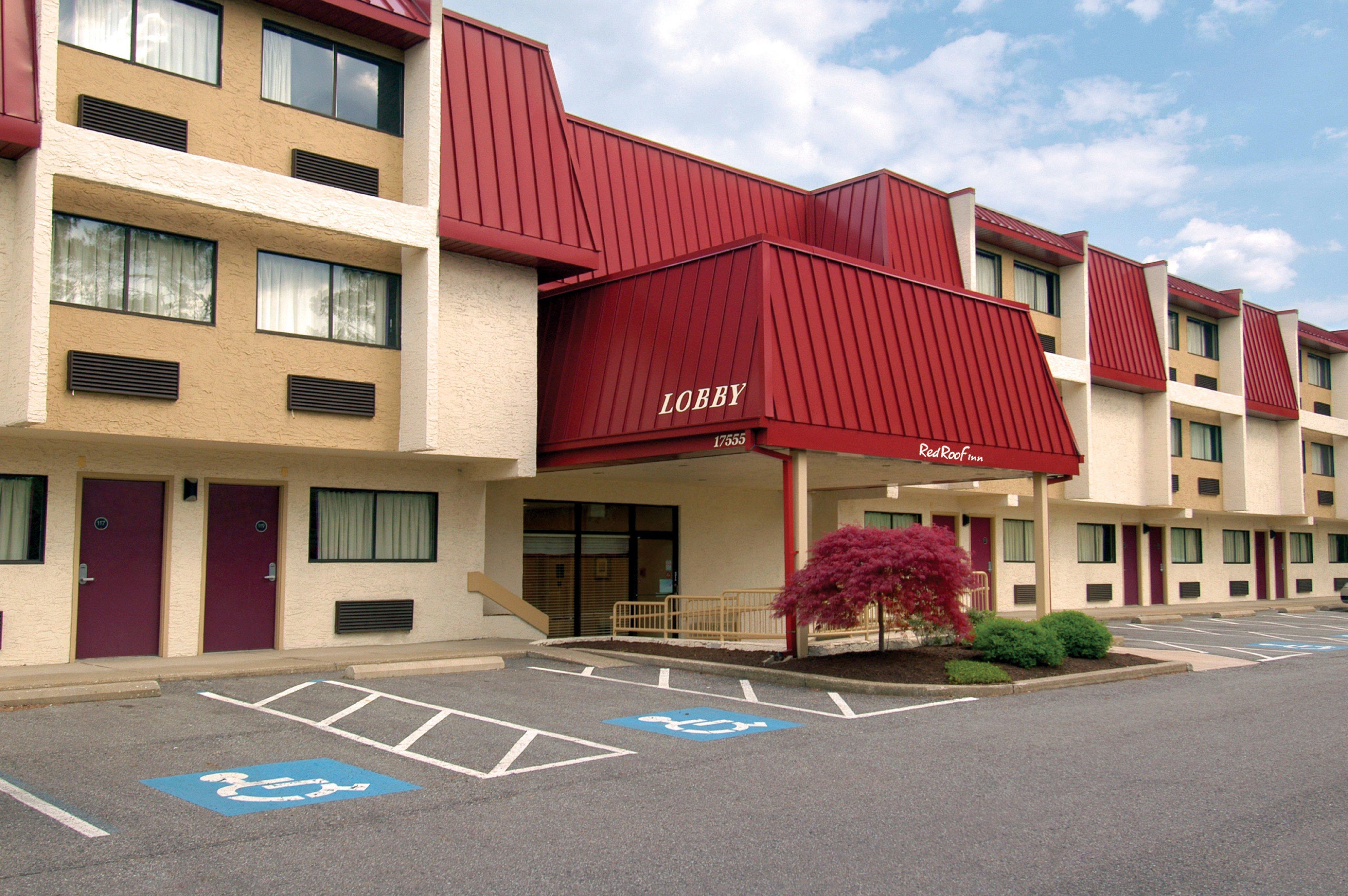 Red Roof Inn Cleveland Airport - Middleburg Heights Exterior photo